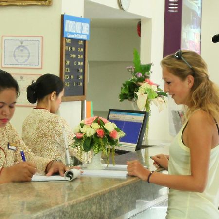 טראנג Thumrin Hotel מראה חיצוני תמונה